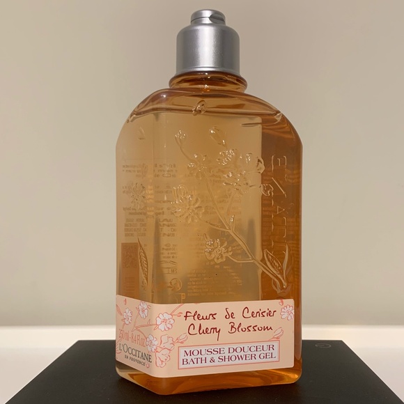 L'Occitane Cherry Blossom Fleurs de Cerisier Bath & Shower Gel 8.4FlOz 250mL NEW - Picture 1 of 2